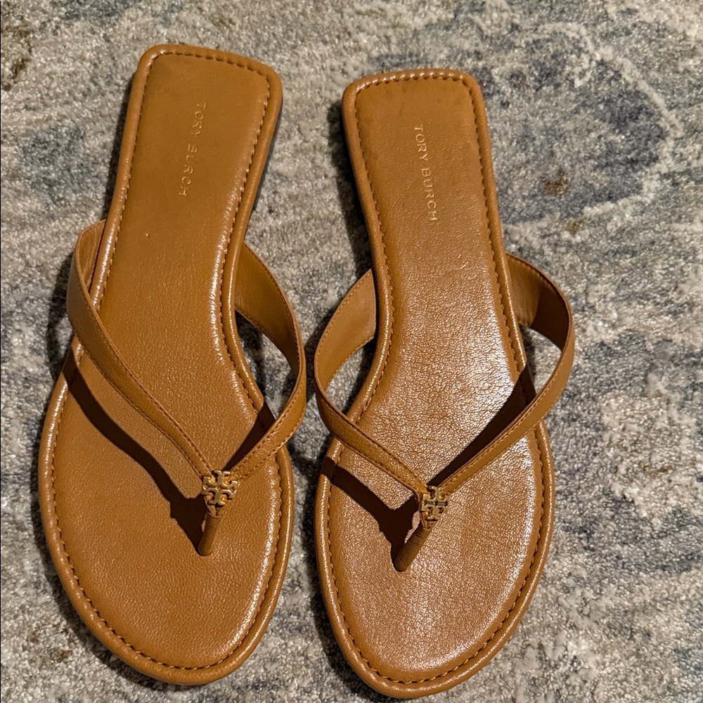 Tory Burch Brown classic flip flops
